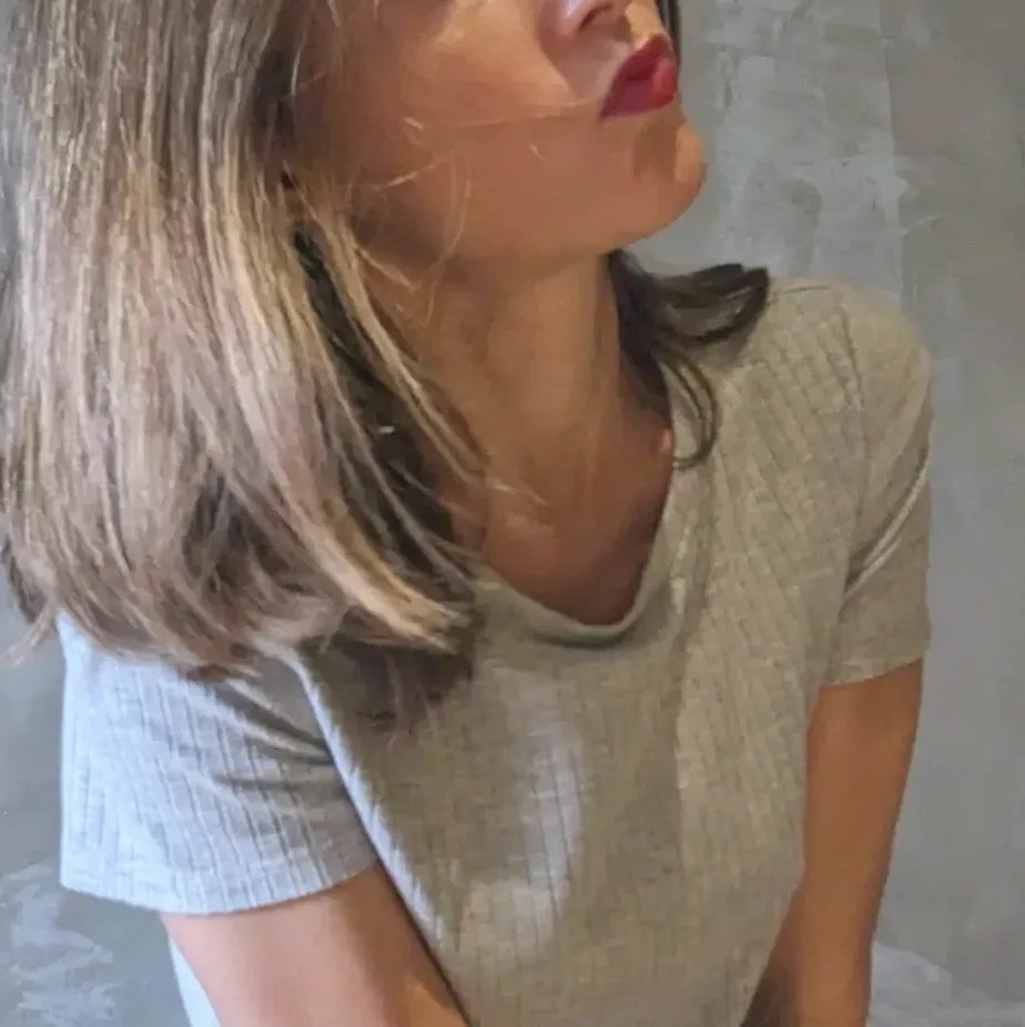 Denise, 33