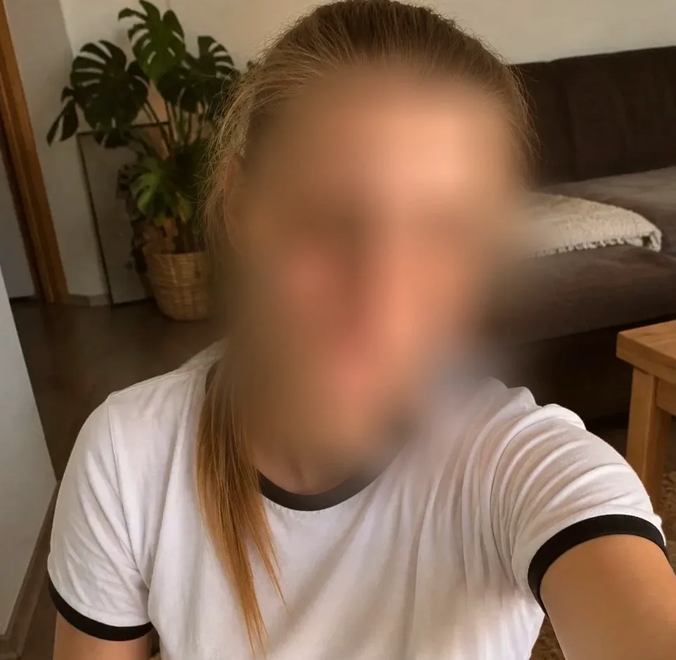 Franziska, 21