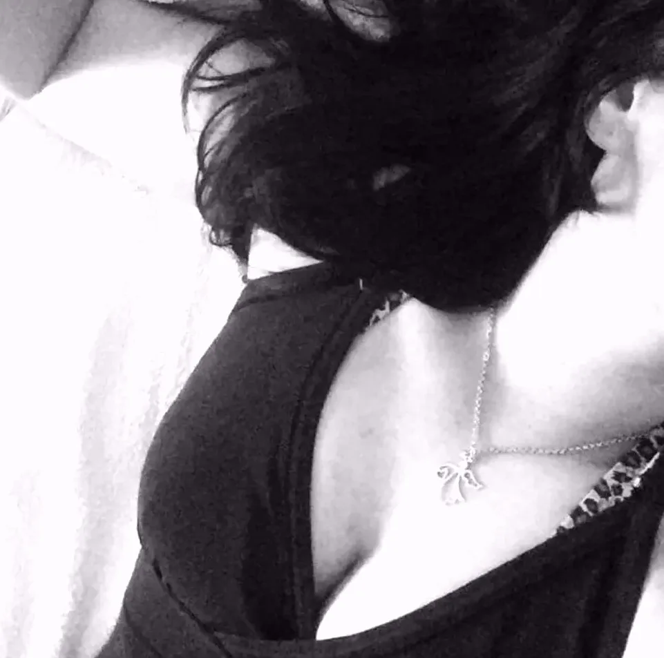 Karin, 39