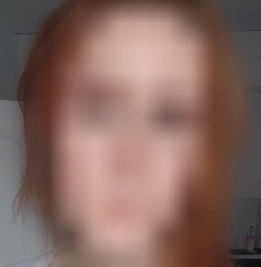 Yvonne, 22
